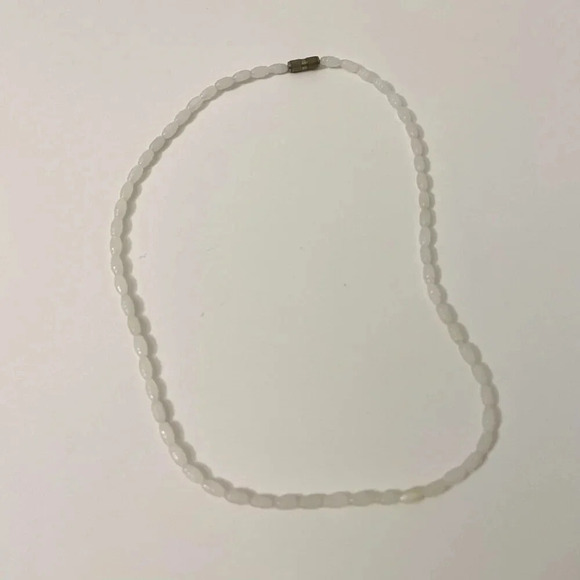 Vintage  90s Lot of 2 Necklaces Puka Shell - Picture 12 of 15